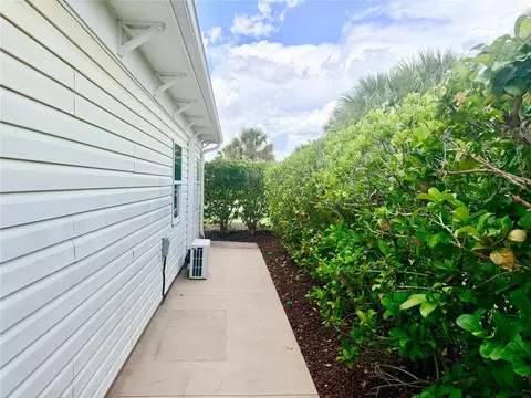 4817 SE 94th Ave, Webster, FL 33597 photo 9