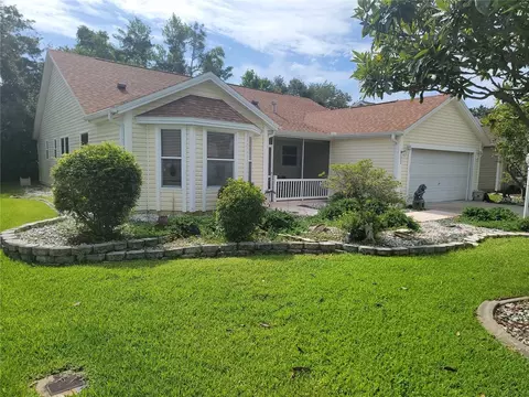 1033 Oak Forest Dr, The Villages, FL 32162