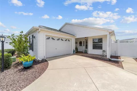418 Flossmoor Ct, The Villages, FL 32162