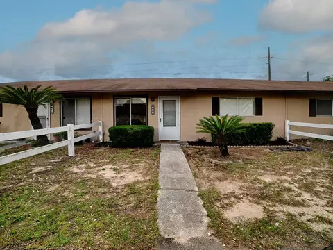 488 W Rosewood Ln #488, Tavares, FL 32778