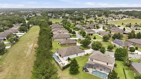 View/Area - 30040 Donnington Loop, Mount Dora, FL 32757 photo 1 of 4