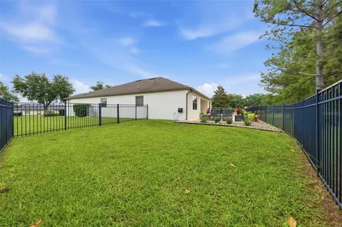 Exterior - 30040 Donnington Loop, Mount Dora, FL 32757 photo 11 of 12