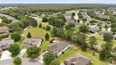 View/Area - 30040 Donnington Loop, Mount Dora, FL 32757 photo 2 of 4
