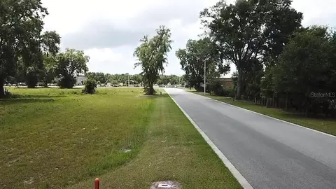 1020 Duck Box Rd, Umatilla, FL 32784