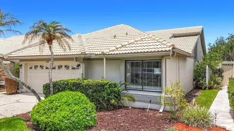 5569 Greyston St, Palm Harbor, FL 34685