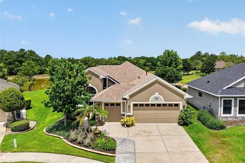 View/Area - 2003 Bayside Ave, Mount Dora, FL 32757 photo 1 of 6