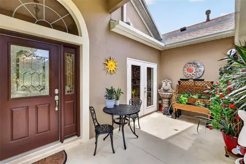 Entry Way - 2003 Bayside Ave, Mount Dora, FL 32757 photo 1 of 2