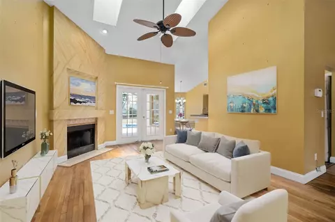 Living - 137 Madrona Dr, Eustis, FL 32726 photo 2 of 4