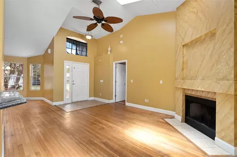 Living - 137 Madrona Dr, Eustis, FL 32726 photo 4 of 4