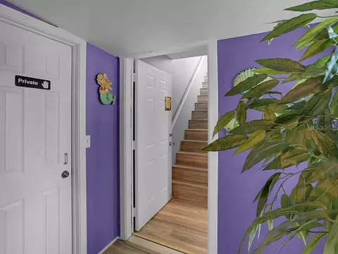 Entry Way - 112 8th St NE, Steinhatchee, FL 32359 photo 2 of 3