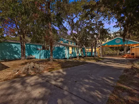 Exterior - 112 8th St NE, Steinhatchee, FL 32359 photo 6 of 12