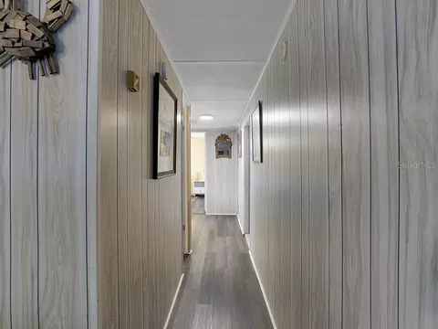 Entry Way - 112 8th St NE, Steinhatchee, FL 32359 photo 1 of 3