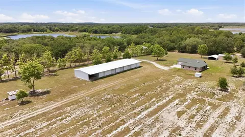 14433 Lake Yale Rd, Umatilla, FL 32784