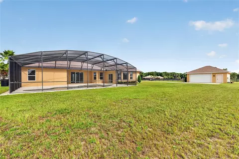 Exterior - 35542 Seneca Reserve Dr, Eustis, FL 32736 photo 12 of 16