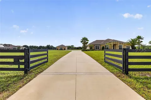 Exterior - 35542 Seneca Reserve Dr, Eustis, FL 32736 photo 15 of 16