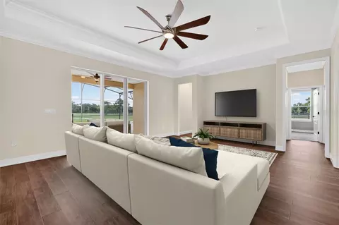 Living - 35542 Seneca Reserve Dr, Eustis, FL 32736 photo 2 of 8