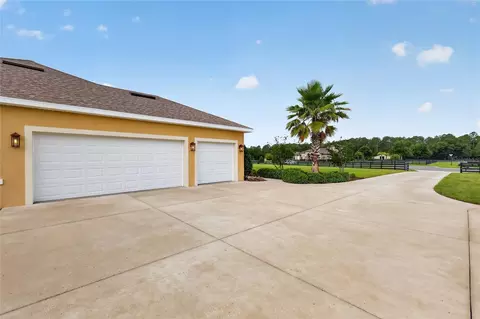 Exterior - 35542 Seneca Reserve Dr, Eustis, FL 32736 photo 14 of 16