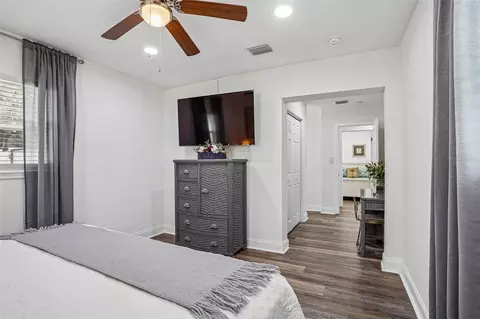 Bedroom - 1211 Morningside Dr, Mount Dora, FL 32757 photo 7 of 9