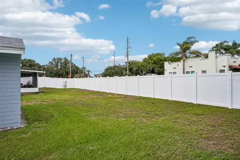 Exterior - 1211 Morningside Dr, Mount Dora, FL 32757 photo 11 of 17