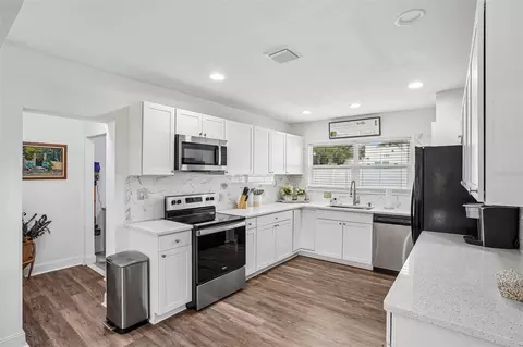 Kitchen - 1211 Morningside Dr, Mount Dora, FL 32757 photo 1 of 4
