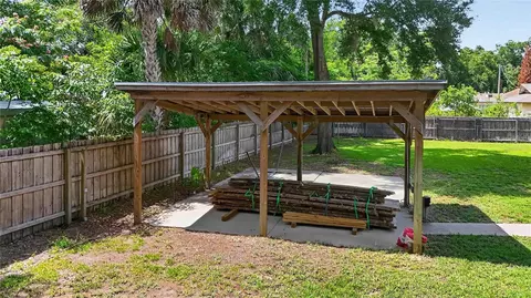 Exterior - 207 Pinecrest Rd, Mount Dora, FL 32757 photo 8 of 8