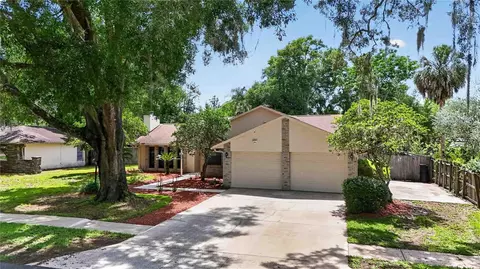 Exterior - 207 Pinecrest Rd, Mount Dora, FL 32757 photo 2 of 8