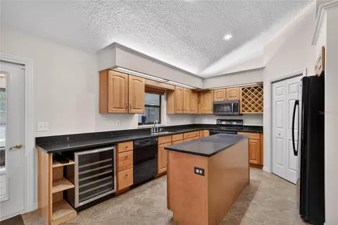 Kitchen - 207 Pinecrest Rd, Mount Dora, FL 32757 photo 2 of 4