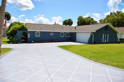 1102 N Palmetto St, Leesburg, FL 34748