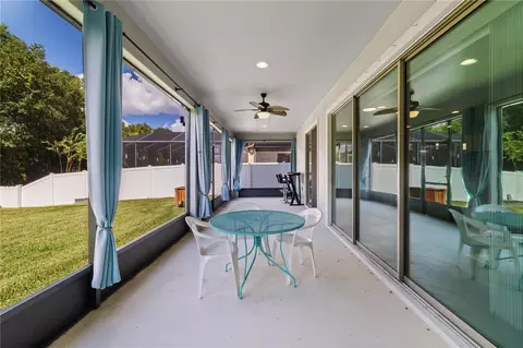 Exterior - 11608 Dublin Grafton Dr, Riverview, FL 33579 photo 7 of 13
