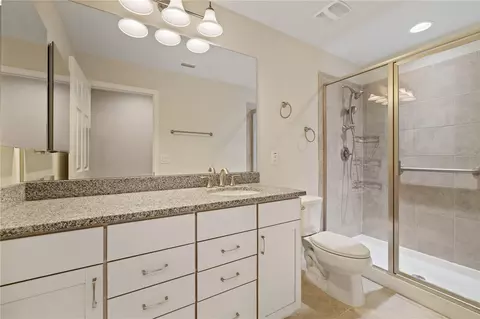 Bath - 11608 Dublin Grafton Dr, Riverview, FL 33579 photo 7 of 7