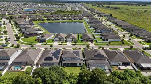 View/Area - 11608 Dublin Grafton Dr, Riverview, FL 33579 photo 6 of 11