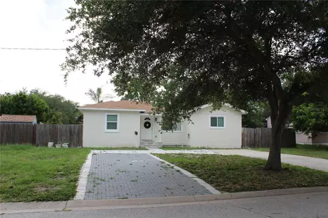 6014 Cedar St NE, Saint Petersburg, FL 33703