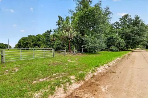 Kilker Road, Paisley, FL 32767