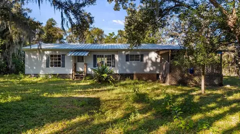 23158 Loop Rd, Groveland, FL 34736