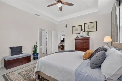 Bedroom - 30658 E Bluebell Ave, Eustis, FL 32736 photo 2 of 5