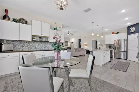 Dining - 30658 E Bluebell Ave, Eustis, FL 32736 photo 2 of 2