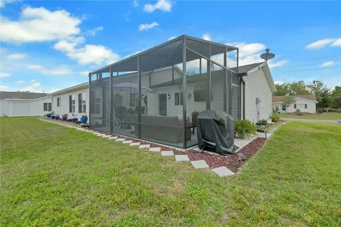 Exterior - 10608 SE 174th Loop, Summerfield, FL 34491 photo 4 of 7
