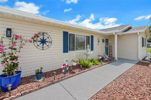 Exterior - 10608 SE 174th Loop, Summerfield, FL 34491 photo 3 of 7