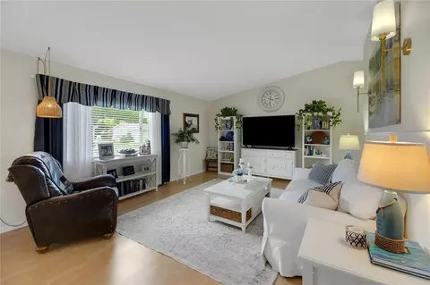 Living - 10608 SE 174th Loop, Summerfield, FL 34491 photo 2 of 6