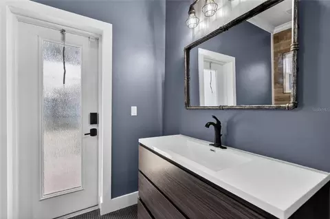 Bath - 5006 Rishley Run Way, Mount Dora, FL 32757 photo 5 of 7