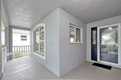 Exterior - 3605 Westerham Dr, Clermont, FL 34711 photo 5 of 8