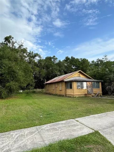 508 Palmetto St, Eustis, FL 32726