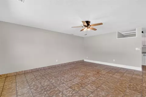 Living - 1012 N Baker St, Mount Dora, FL 32757 photo 7 of 16
