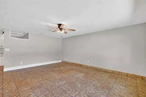Living - 1012 N Baker St, Mount Dora, FL 32757 photo 13 of 16