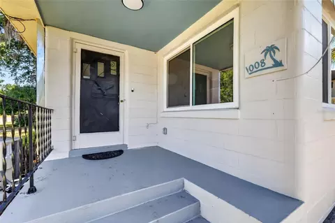 Exterior - 1012 N Baker St, Mount Dora, FL 32757 photo 6 of 20