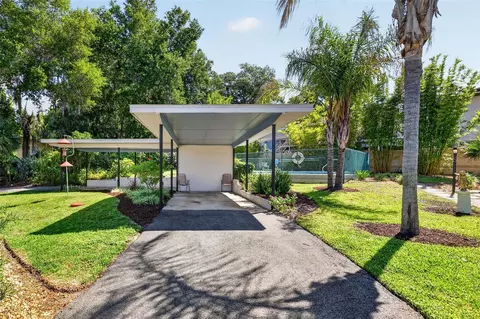 Exterior - 1012 N Baker St, Mount Dora, FL 32757 photo 11 of 20