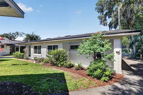 Exterior - 1012 N Baker St, Mount Dora, FL 32757 photo 13 of 20