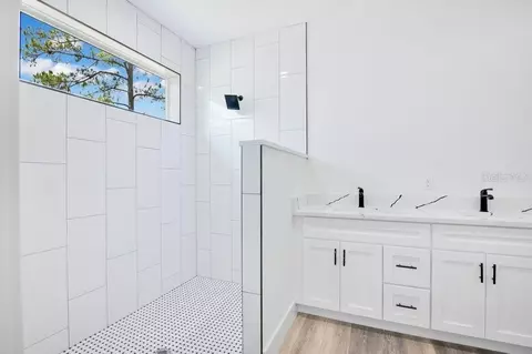 Bath - 41824 Aspen St, Eustis, FL 32736 photo 6 of 6