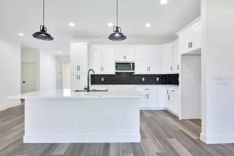 Kitchen - 41824 Aspen St, Eustis, FL 32736 photo 1 of 1
