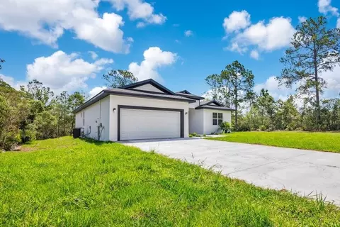 Exterior - 41824 Aspen St, Eustis, FL 32736 photo 3 of 9
